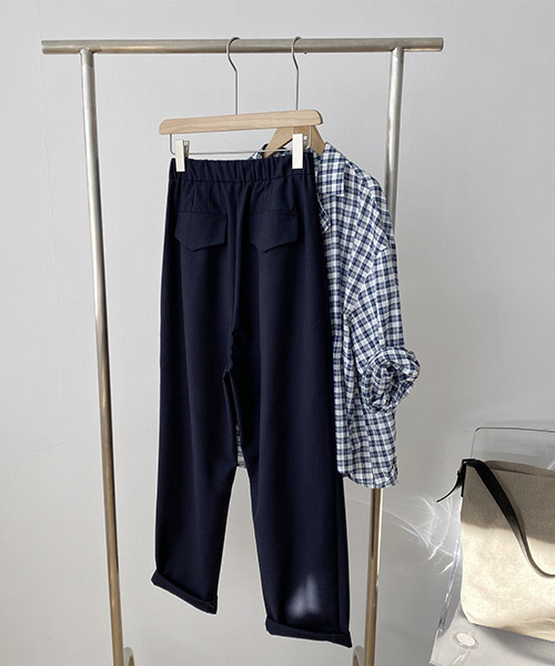 c.u.l（シーユーエル）の「【c.u.l:w】ハイウエストルーズタックパンツ culw128（スラックス・レディース・カーキ/ブラック/ネイビー・L/M）」の20枚目の写真