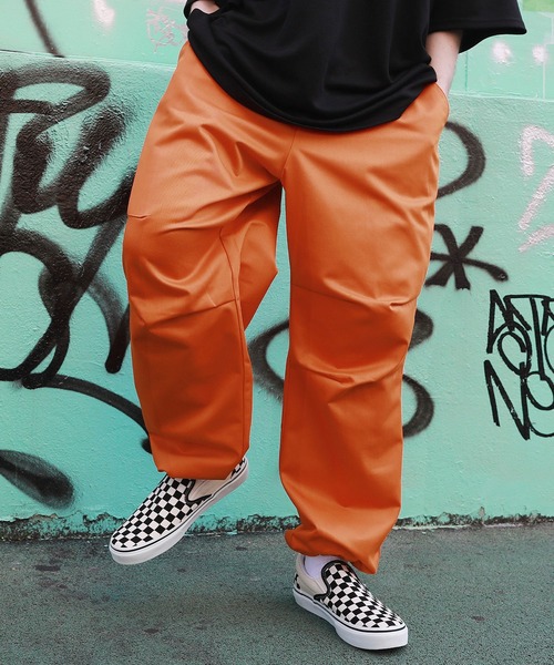 MSG（エムエスジー）の「ワイドフレアバギー8ポケットカーゴデニムパンツ　ケミカル/オーバーダイ 10oz（カーゴパンツ・メンズ・ホワイト/チャコール/マスタード/グリーン/レッド/ブラック/オレンジ/サックスブルー/カーキ/ブルー/インディゴブルー/ブラウン・S/M/L/XL）」の12枚目の写真