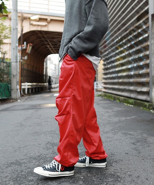 MSG（エムエスジー）の「ワイドフレアバギー8ポケットカーゴデニムパンツ　ケミカル/オーバーダイ 10oz（カーゴパンツ・メンズ・ホワイト/チャコール/マスタード/グリーン/レッド/ブラック/オレンジ/サックスブルー/カーキ/ブルー/インディゴブルー/ブラウン・S/M/L/XL）」の15枚目の写真