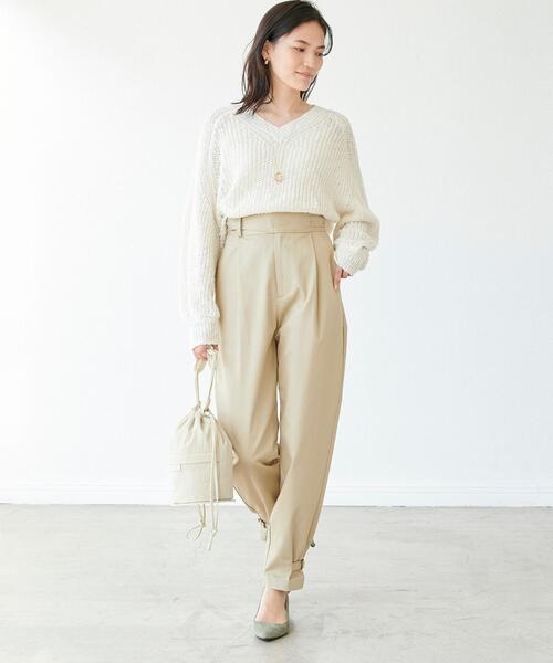 green label relaxing（グリーンレーベルリラクシング）の「ローゲージ スラブ カタアゼ プルオーバー ニット（ニット/セーター・レディース・ホワイト/ベージュ/ケリー・FREE）」の11枚目の写真