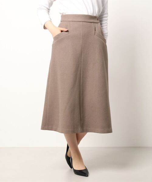 Te chichi(テチチ)の「メルトン台形スカート(スカート・レディース・ピンク/モカ/ネイビー・SMALL/MEDIUM)」の8枚目の写真