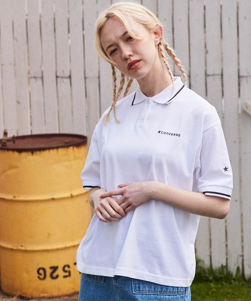 CONVERSE(コンバース)の「CONVERSE/コンバース ロゴ リブラインデザイン ワイドシルエットポロシャツ(ポロシャツ・レディース・ホワイト/ブラック/レッド・M/L)」の5枚目の写真