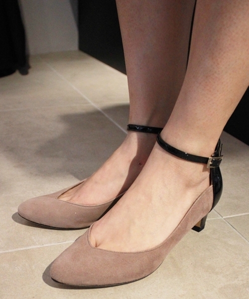 LE TALON（ルタロン）の「◇4cmレザーネックベルトパンプス（パンプス・レディース・ブラック/ベージュ/ピンク・36/37/36.5/35.5/37.5/35）」の3枚目の写真