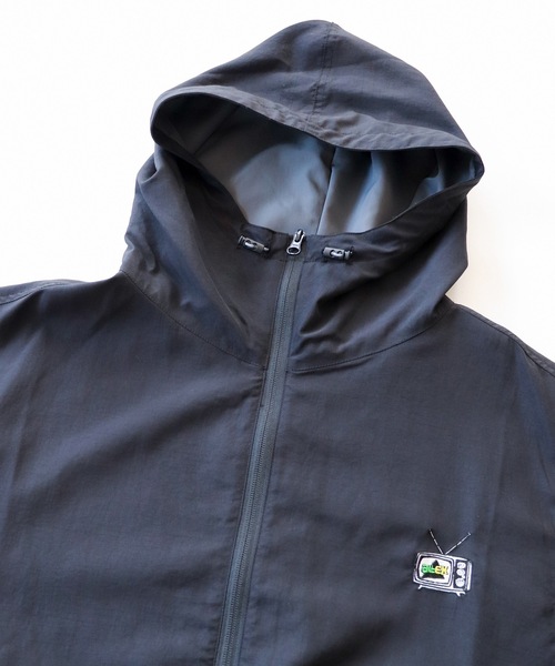 AlexanderLeeChang（アレキサンダーリーチャン）の「BIG ANORAK　AC-032202（マウンテンパーカー・メンズ・パープル/ブラック/イエロー・3/2）」の12枚目の写真