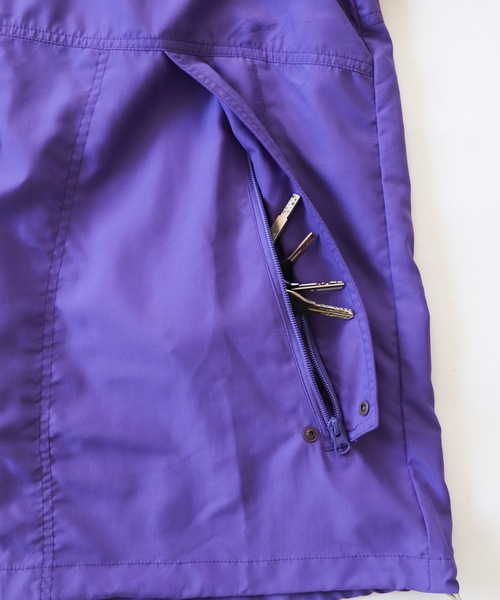 AlexanderLeeChang（アレキサンダーリーチャン）の「BIG ANORAK　AC-032202（マウンテンパーカー・メンズ・パープル/ブラック/イエロー・3/2）」の15枚目の写真