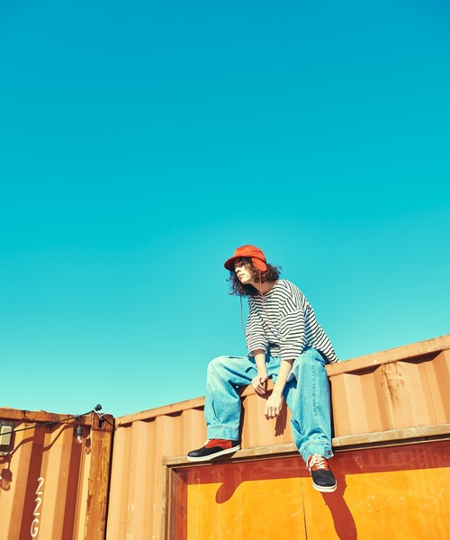 glamb(グラム)の「Fake Layered Border CS / フェイクレイヤードボーダーカットソー(Tシャツ/カットソー・メンズ・ホワイト×ブラック/レッド系その他・M/S/L)」の16枚目の写真