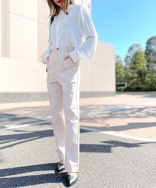 Futier land（フューティアランド）の「コットンリネンストレートパンツ（スラックス・レディース・アイボリー/グレー・MEDIUM）」の18枚目の写真
