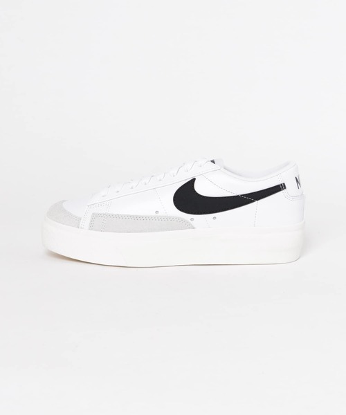 NIKE（ナイキ）の「NIKE　ナイキBlazerLowPlatform（スニーカー・レディース・ホワイト/ブラック・23/24/23.5）」の2枚目の写真