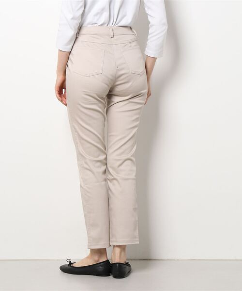 BELLUNA(ベルーナ)の「涼やか裏メッシュストレートパンツ 股下73cm(その他パンツ・レディース・ブルー系その他/ブラック/コーラル/ホワイト/ライトベージュ・LARGE/MEDIUM/X-LARGE)」の18枚目の写真
