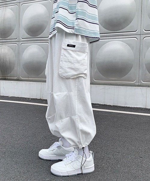 CORPUS TOKYO(コーパス トーキョー)の「Lazy Tokyo ワイドイージーカーゴパンツ(カーゴパンツ・メンズ・ブラック/ホワイト/カーキ・4/1/2/3)」の18枚目の写真