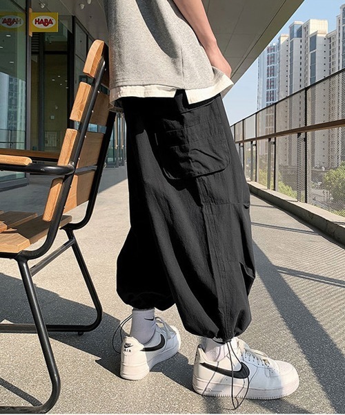 CORPUS TOKYO(コーパス トーキョー)の「Lazy Tokyo ワイドイージーカーゴパンツ(カーゴパンツ・メンズ・ブラック/ホワイト/カーキ・4/1/2/3)」の10枚目の写真