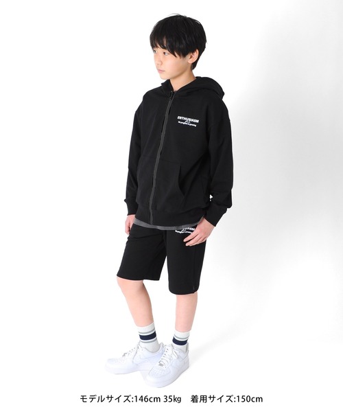 GLAZOS(グラソス)の「ストレッチミニ裏毛・ロゴZIPパーカー【セットアップ対応】(パーカー・キッズ・オフホワイト/ブラック/ベージュ/サックスブルー・160cm/140cm/170cm/130cm/150cm)」の9枚目の写真