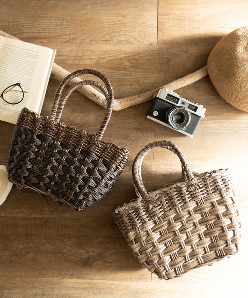  MAKE UP（メイクアップ）の「MAKE UP 軽量PEミニトートバックS/かごバッグ(巾着付)（トートバッグ・レディース・ダークブラウン/ベージュ/グレー/アイボリー・FREE）」の7枚目の写真