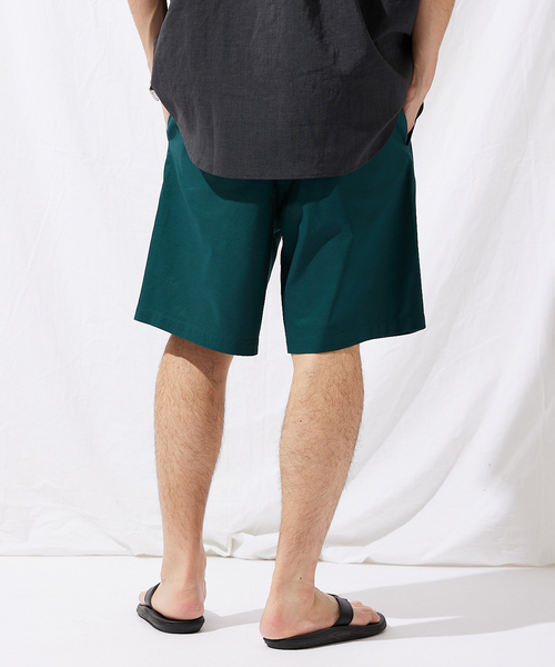 JOURNAL STANDARD(ジャーナルスタンダード)の「カラーTC OX 1タック ショーツ(その他パンツ・メンズ・クリアブラック/パープル/グリーン/オレンジ/ネイビー/ブラック/ベージュ/イエロー・MEDIUM/LARGE)」の18枚目の写真