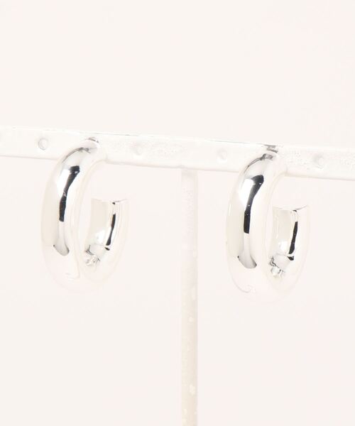 LOUNGEDRESS(ラウンジドレス)の「【GALENA/ガレナ】MINIフープピアス(ピアス(両耳用)・レディース・ゴールド/シルバー・FREE)」の4枚目の写真