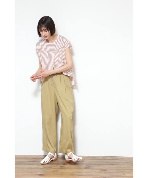 human woman(ヒューマンウーマン)の「◆≪arrive 5e≫ドロストリファロスパンツ(その他パンツ・レディース・ブラック/カーキ・MEDIUM)」の4枚目の写真