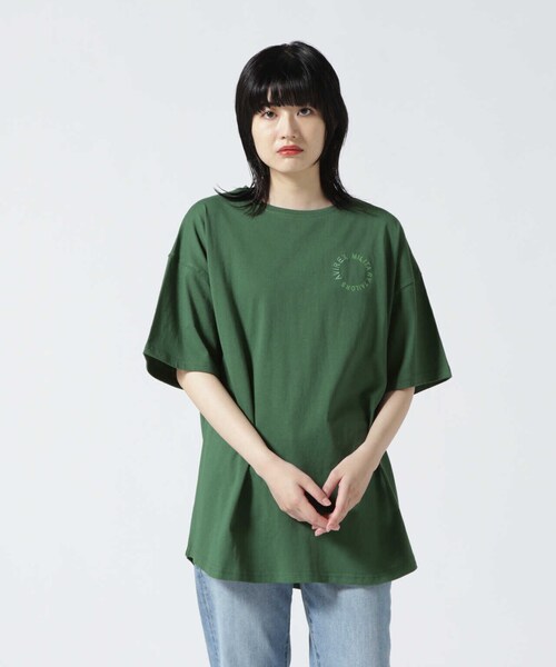 AVIREX(アヴィレックス)の「【WEB&DEPOT限定】PENNANT PRINT TUNIC ONEPIECE/ ペナントプリントチュニックワンピース(ワンピース・レディース・グリーン/アイボリー/ネイビー・FREE)」の1枚目の写真
