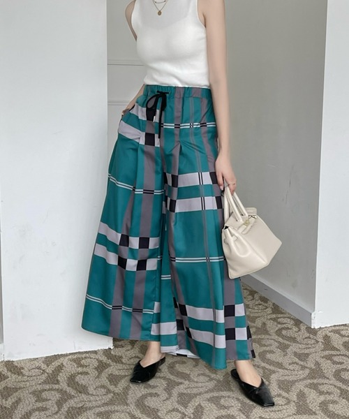 【hai/ハイ】Elouise ハイウエスト チェック柄 フレアパンツ hai/ハイ】Elouise ハイウエスト チェック柄 フレアパンツ hai/ハイ