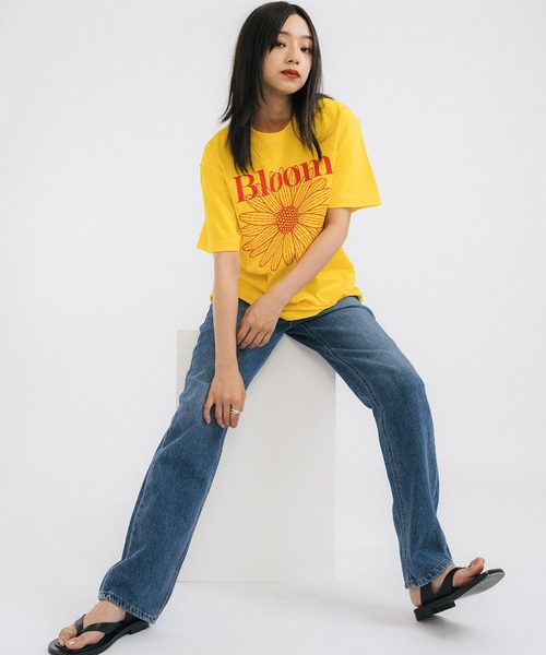 Ressaca(レサーカ)の「オーバーサイズ デイジー ロゴプリント 半袖Tシャツ 花柄(Tシャツ/カットソー・レディース・ホワイト/アッシュグレー/ブラック/イエロー/グリーン/グリーン系その他・M/L/XL)」の21枚目の写真