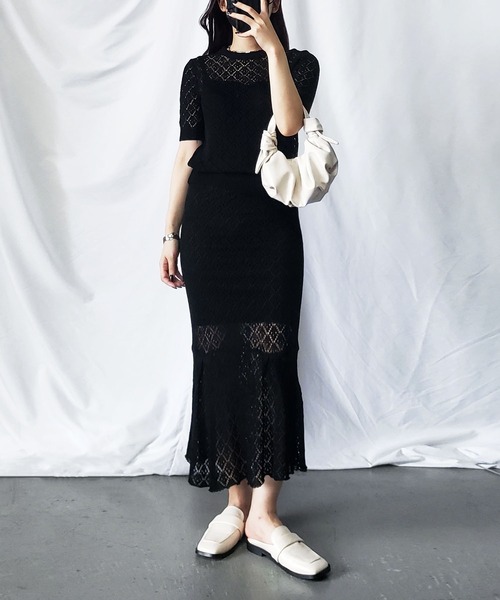 me+em select（ミームセレクト）の「【セットアップ】クロシェレーストップス＆マーメイドスカート SET（セットアップ・レディース・ブラック/ベージュ・FREE）」の11枚目の写真