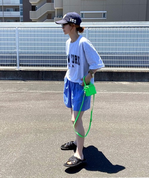 reca（レカ）の「カレッジロゴオーバーサイズTシャツ（Tシャツ/カットソー・レディース・ベージュ/ネイビー/グレー・FREE）」の22枚目の写真