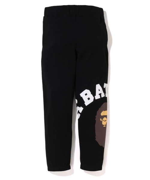 A BATHING APE / Giant College Sweat Pant/ストレートパンツ/XXL/コットン/BLK A BATHING APE（アベイシングエイプ）の「GIANT COLLEGE SWEAT PANTS M