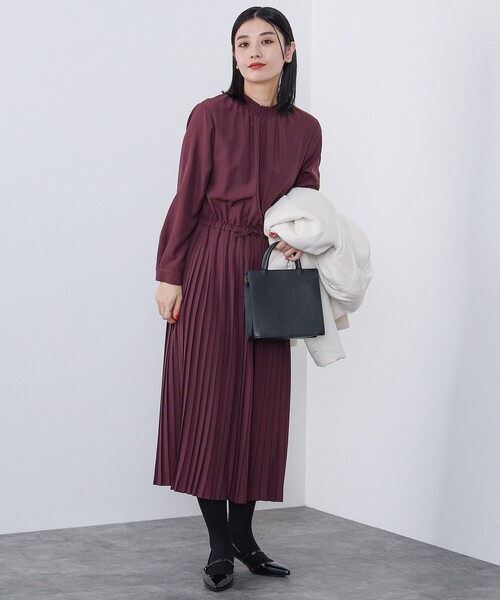 BEAMS HEART(ビームスハート)の「BEAMS HEART / ハイネック プリーツ 切替ワンピース(ワンピース・レディース・その他/グリーン系その他/オレンジ系その他/ワイン・FREE)」の17枚目の写真