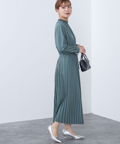 BEAMS HEART(ビームスハート)の「BEAMS HEART / ハイネック プリーツ 切替ワンピース(ワンピース・レディース・その他/グリーン系その他/オレンジ系その他/ワイン・FREE)」の14枚目の写真