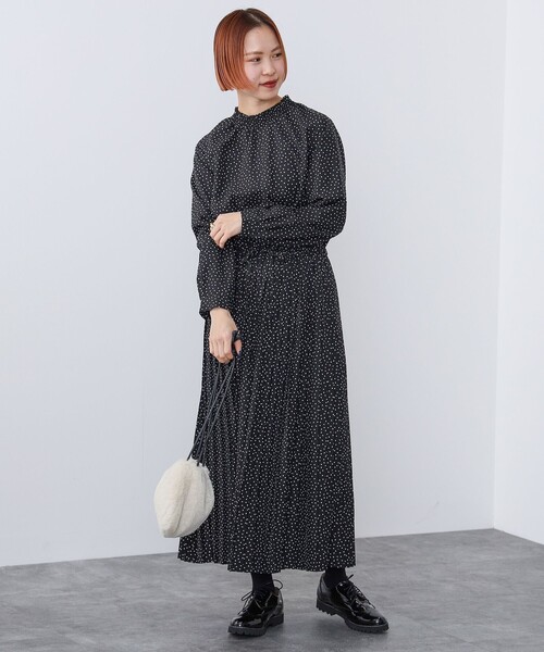 BEAMS HEART(ビームスハート)の「BEAMS HEART / ハイネック プリーツ 切替ワンピース(ワンピース・レディース・その他/グリーン系その他/オレンジ系その他/ワイン・FREE)」の12枚目の写真