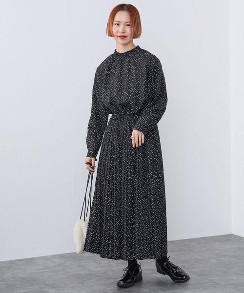BEAMS HEART(ビームスハート)の「BEAMS HEART / ハイネック プリーツ 切替ワンピース(ワンピース・レディース・その他/グリーン系その他/オレンジ系その他/ワイン・FREE)」の7枚目の写真