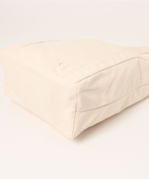 LBC（エルビーシー）の「LBC刺繍カラートートバッグ（トートバッグ・レディース・オフホワイト/グリーン/ピンク・FREE）」の6枚目の写真