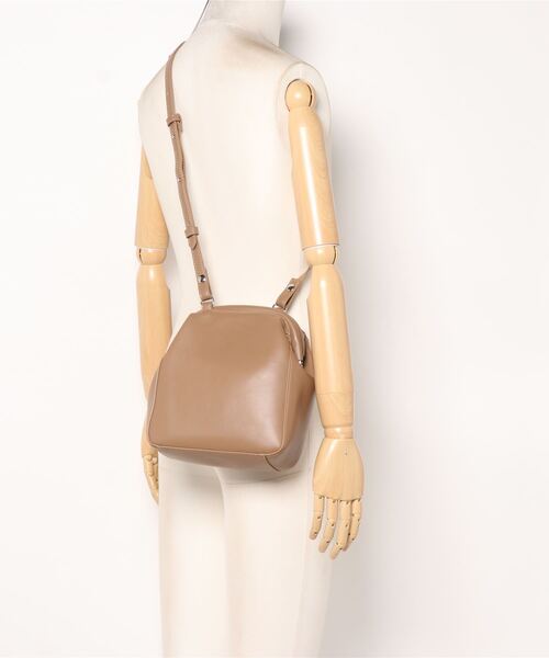 notch.（ノッチ）の「ガマ口ショルダーバッグ（ショルダーバッグ・レディース・ブラウン/ブラック・ONESIZE）」の3枚目の写真