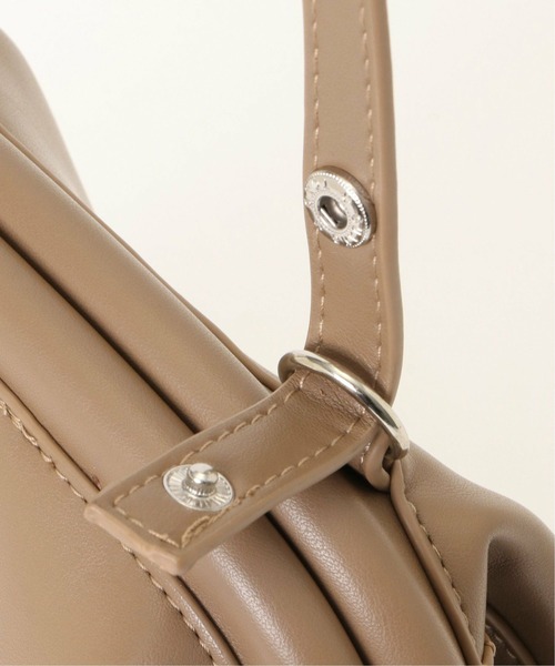 notch.（ノッチ）の「ガマ口ショルダーバッグ（ショルダーバッグ・レディース・ブラウン/ブラック・ONESIZE）」の15枚目の写真