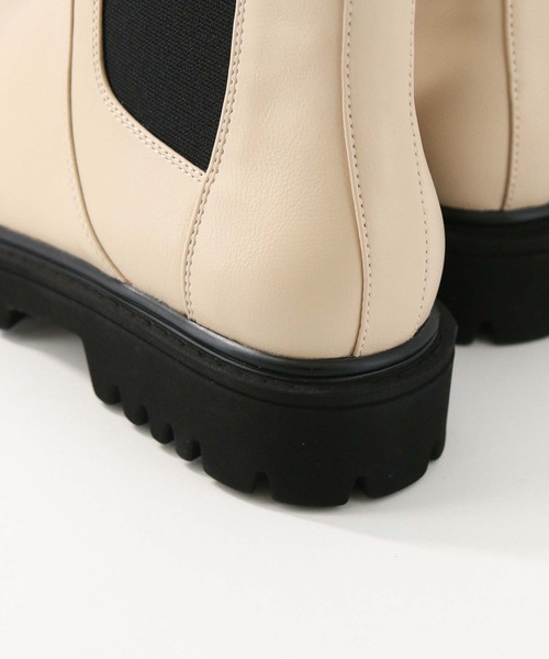 Gready Brilliant（グレディブリリアン）の「トラックソールサイドゴアブーツ（ブーツ・レディース・ブラック/ベージュ・36/37/38）」の18枚目の写真