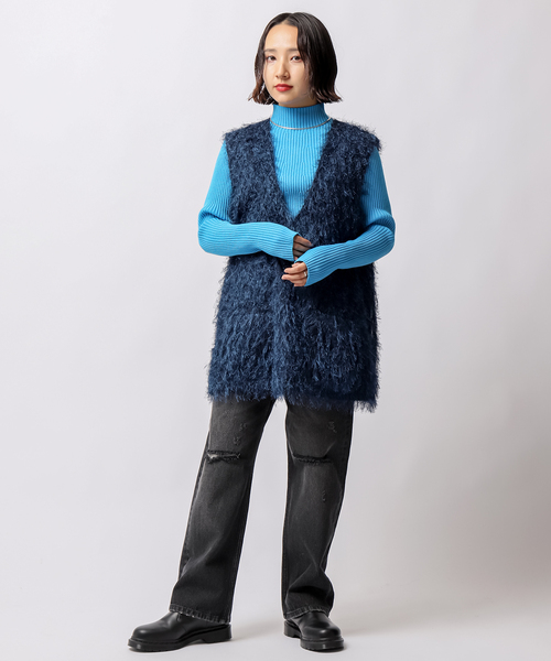 JOINT WORKS(ジョイントワークス)の「リブインナータートルプルオーバーニット(ニット/セーター・レディース・ブルー系その他/レッド/ホワイト/ブラック・FREE)」の5枚目の写真