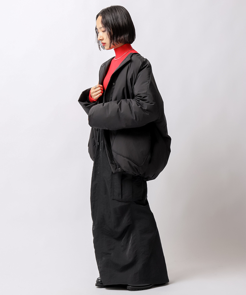 JOINT WORKS(ジョイントワークス)の「リブインナータートルプルオーバーニット(ニット/セーター・レディース・ブルー系その他/レッド/ホワイト/ブラック・FREE)」の18枚目の写真