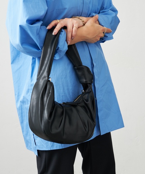 LE TALON（ルタロン）の「LE TALON 2wayギャザーミニショルダー（ショルダーバッグ・レディース・ブラック/カーキ/アイボリー・FREE）」の3枚目の写真