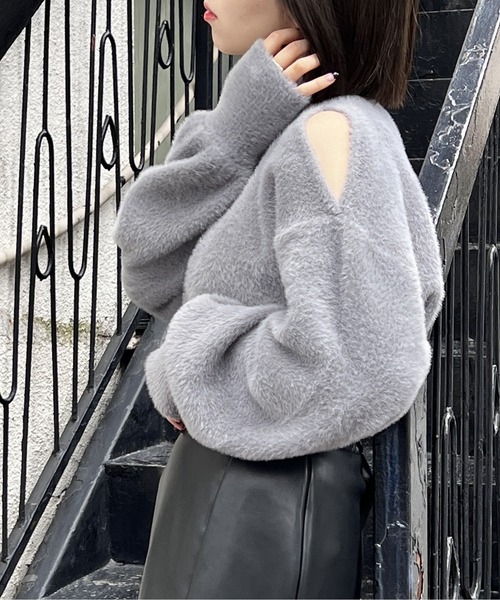 NOMAE(ノーマエ)の「ショルダーオープンフェザーニット(ニット/セーター・レディース・ホワイト/ライトグレー/ベージュ/ライトピンク・FREE)」の1枚目の写真