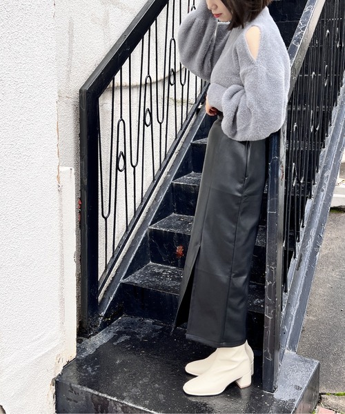 NOMAE(ノーマエ)の「ショルダーオープンフェザーニット(ニット/セーター・レディース・ホワイト/ライトグレー/ベージュ/ライトピンク・FREE)」の15枚目の写真