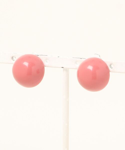 Fun & Daily（ファンアンドデイリー）の「F&D : カラードットイヤリング（イヤリング・レディース・イエロー/ベージュ/ネイビー/ホワイト/レッド/ピンク/グレー・FREE）」の6枚目の写真