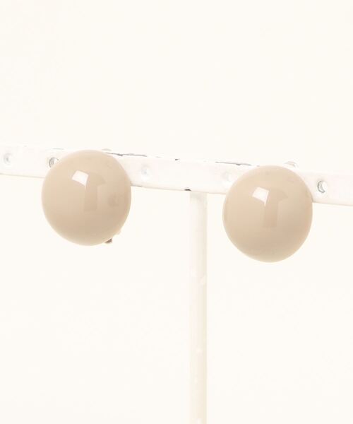 Fun & Daily（ファンアンドデイリー）の「F&D : カラードットイヤリング（イヤリング・レディース・イエロー/ベージュ/ネイビー/ホワイト/レッド/ピンク/グレー・FREE）」の9枚目の写真