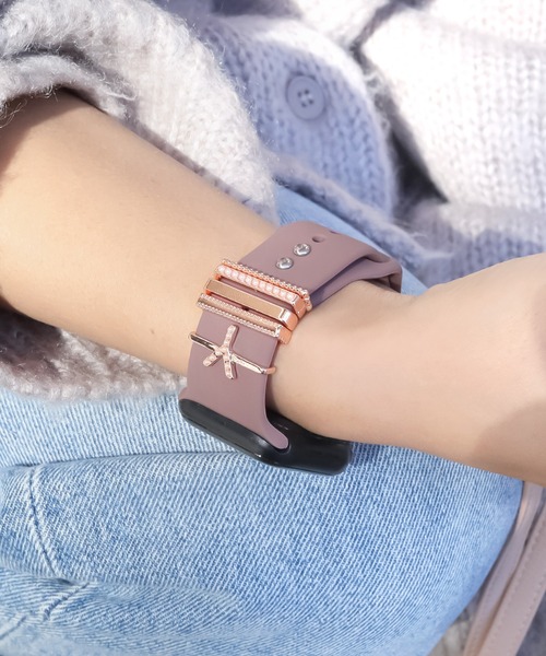 Urban Coral(アーバンコーラル)の「Apple Watch Accessory / アップルウォッチ アクセサリー イニシャルパールチャーム / Urban Coral(デジタル腕時計・レディース・K/M/N/I/R/Y/A/H/J/E/S/T・FREE)」の12枚目の写真