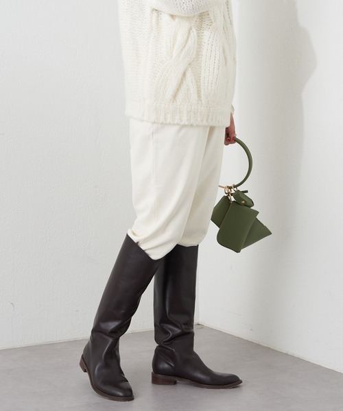 SHENERY（シーナリー）の「スリットスウェットパンツ（スウェットパンツ・レディース・アイボリー/ライトグレー・FREE）」の5枚目の写真