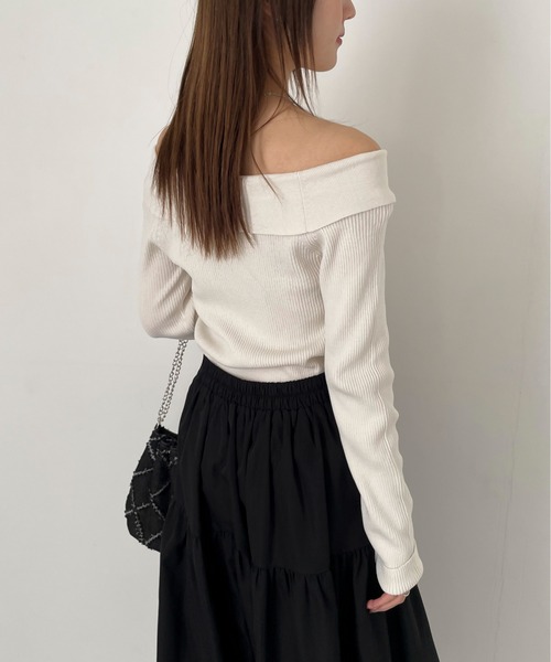 EPIMI E'PIMMY（エピミエピミー）の「２Wayオフショルカラーニットプルオーバー（ニット/セーター・レディース・オフホワイト/ターコイズブルー/ブラック・MEDIUM）」の11枚目の写真