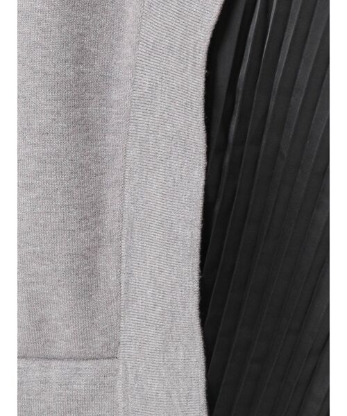 ELENDEEK(エレンディーク)の「ニットミックスプリーツティアードワンピース(ワンピース・レディース・グレー/ブラック/ベージュ・01/02)」の9枚目の写真