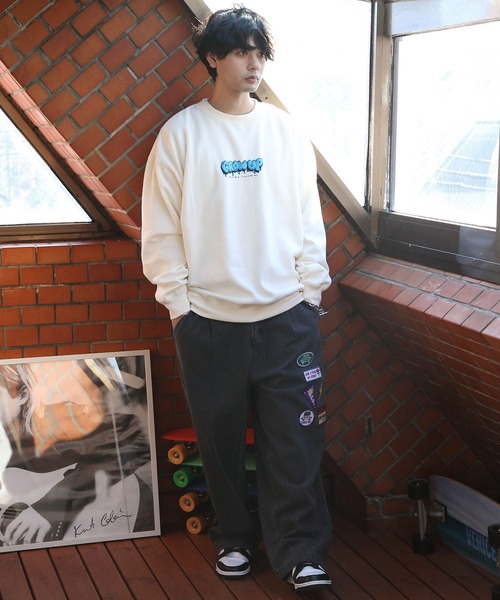 8(eight)(エイト)の「タギングロゴトレーナー(スウェット・メンズ・ブラック/パープル/ホワイト/ブルー・MEDIUM/LARGE)」の13枚目の写真