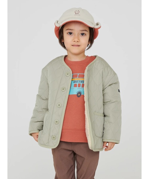 Samansa Mos2 Lagom(サマンサモスモスラーゴム)の「キルト×ボアリバーシブルジャケット(ノーカラージャケット・キッズ・カーキ/ベージュ・L/XL/M/S)」の19枚目の写真