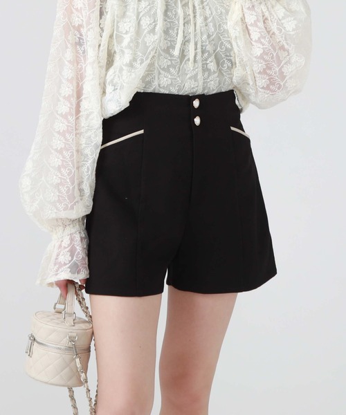 archives(アルシーヴ)の「ハイウエストショートパンツ(その他パンツ・レディース・ベージュ/ブラック/ブルー・MEDIUM)」の10枚目の写真