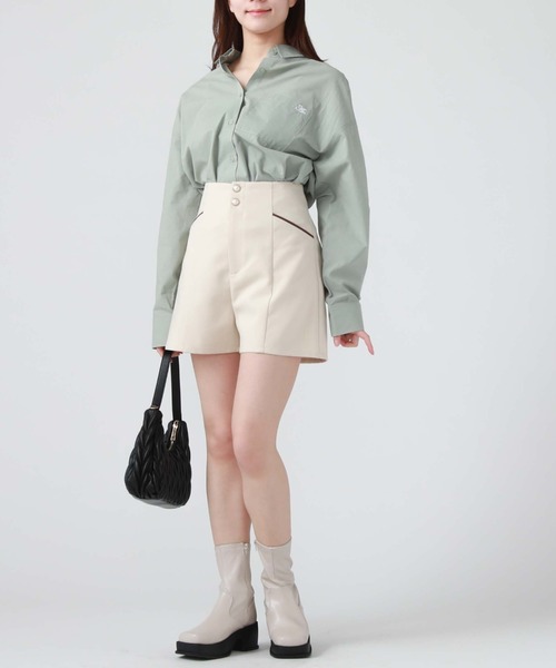 archives(アルシーヴ)の「ハイウエストショートパンツ(その他パンツ・レディース・ベージュ/ブラック/ブルー・MEDIUM)」の4枚目の写真