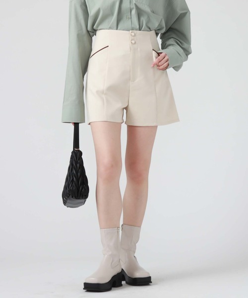 archives(アルシーヴ)の「ハイウエストショートパンツ(その他パンツ・レディース・ベージュ/ブラック/ブルー・MEDIUM)」の18枚目の写真